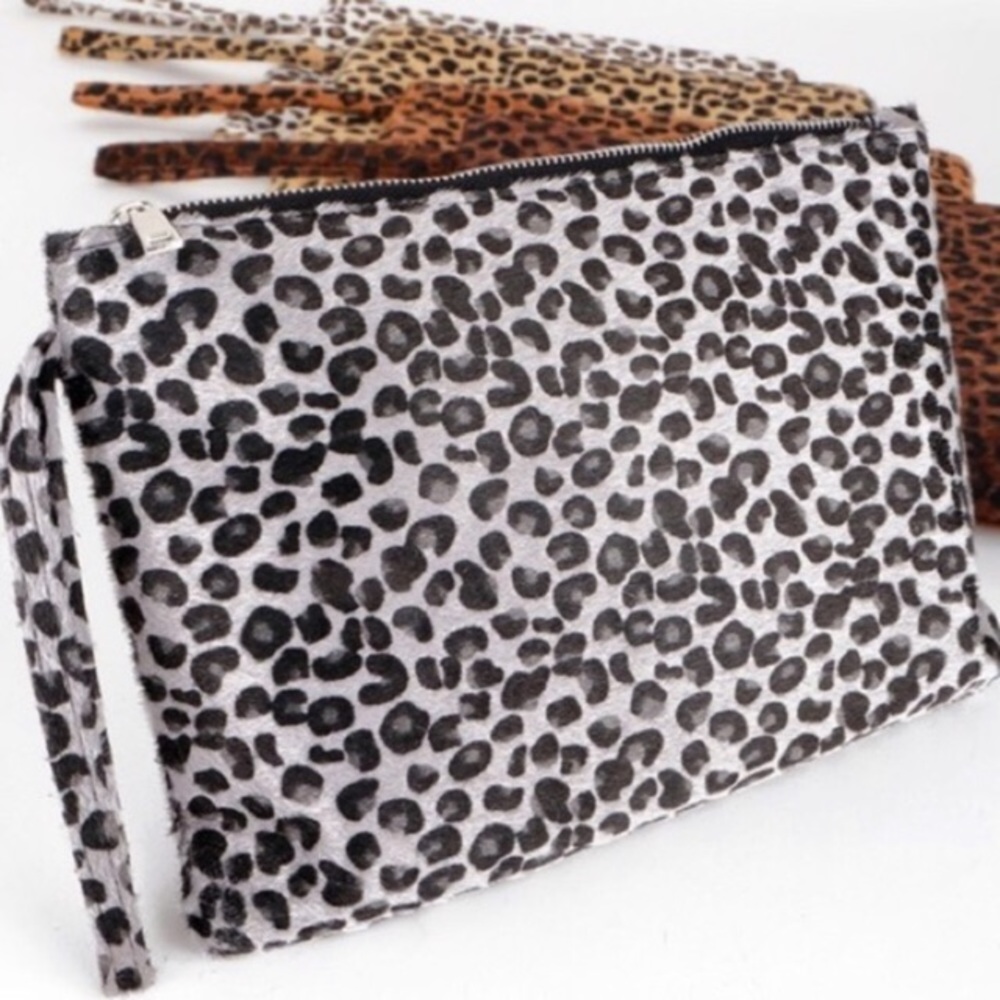 Leopard Clutch/Wristlet